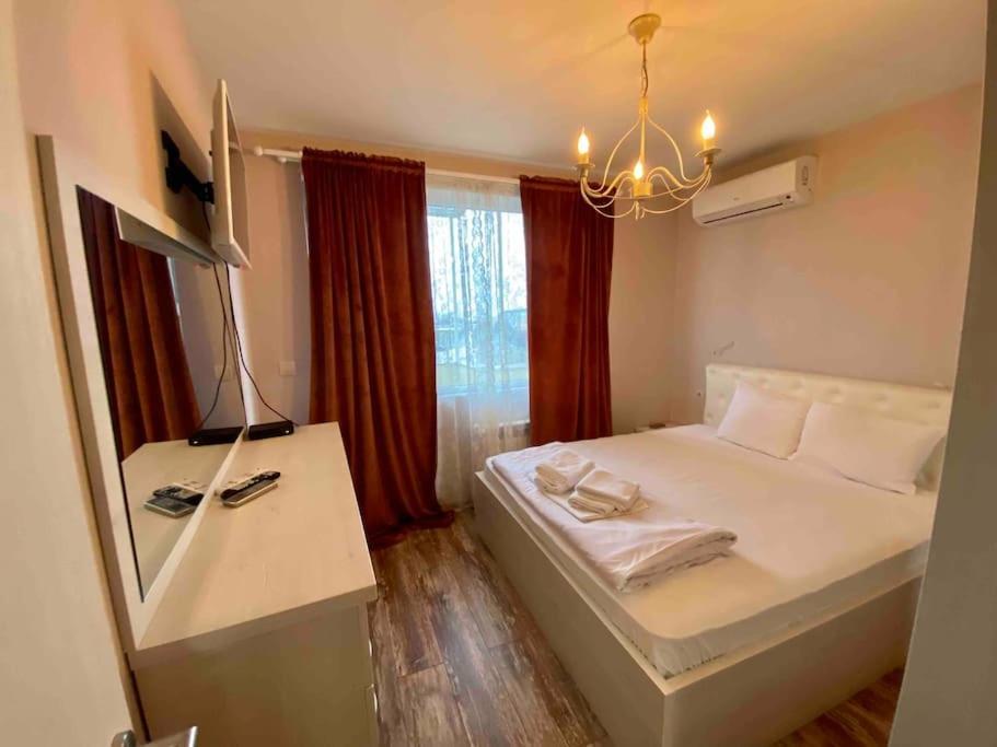 Stylish Magenta Apartment - Terrace & Free Parking Sofia Exterior photo